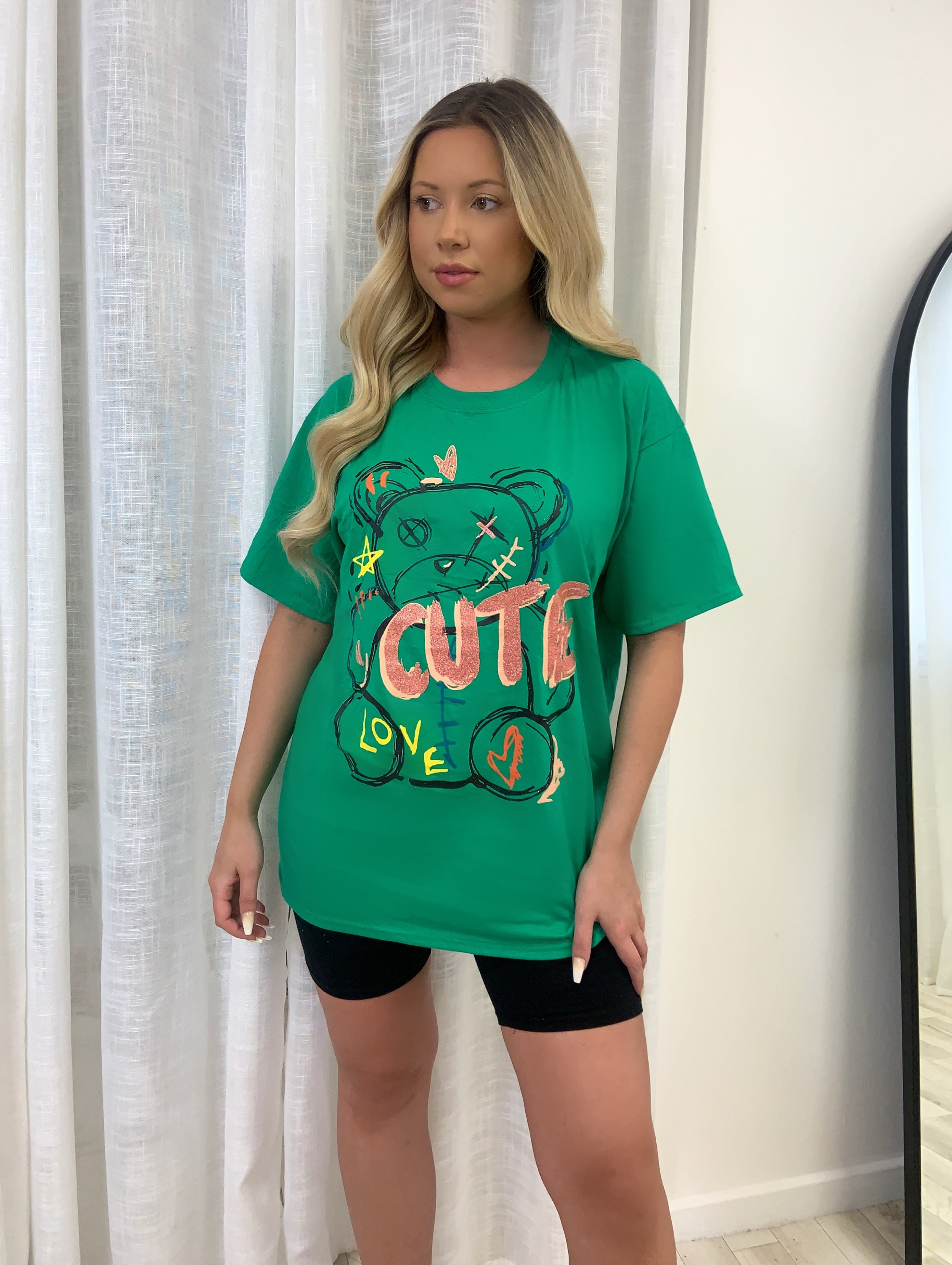 CUTE Teddy Graphic T-SHIRT