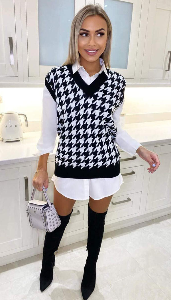 Cable V-Neck Tank Jumper - omgfashion.com