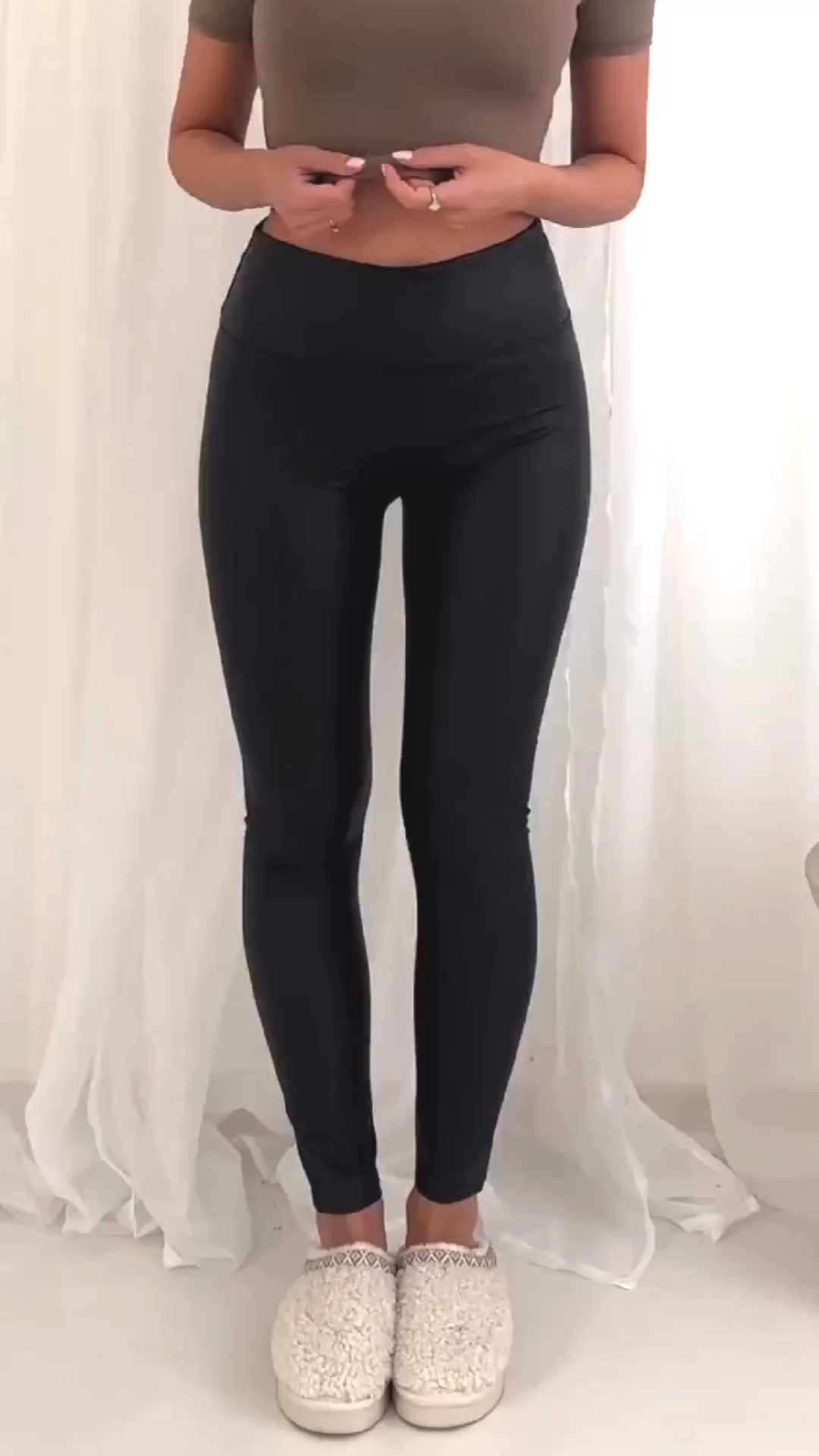 High Waisted Faux Leather Leggings In Black