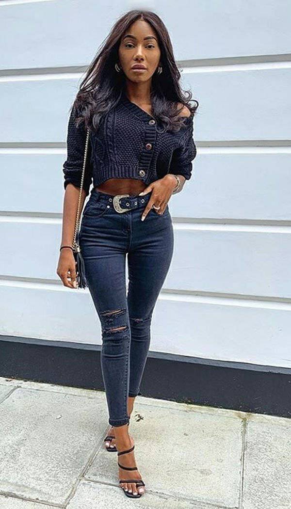 Cropped Cable Cardigan In Black - omgfashion.com