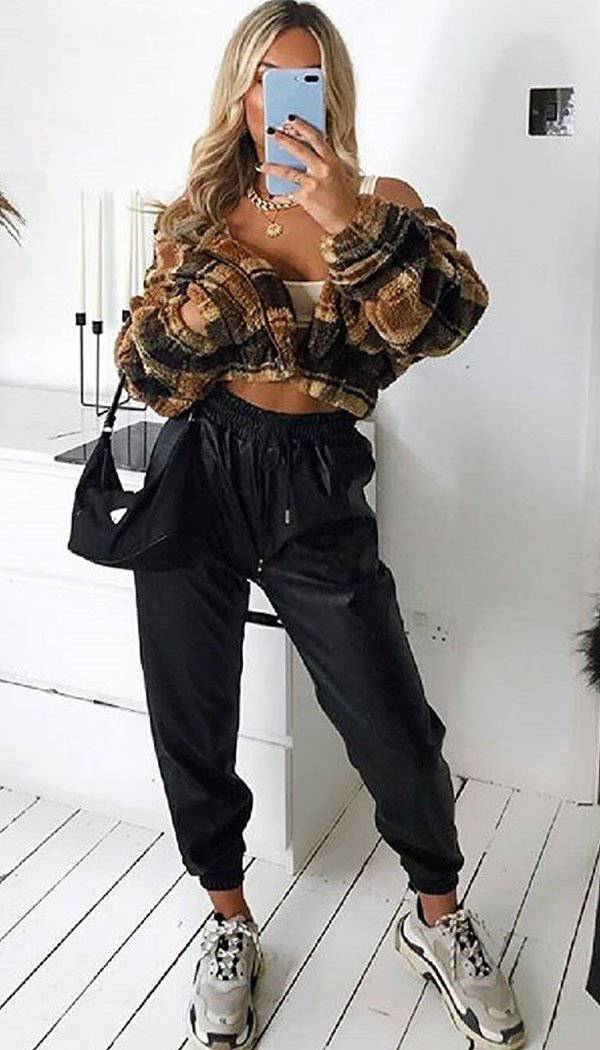 Leather Look Joggers In Black - omgfashion.com